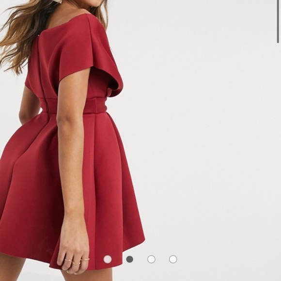 Dress - Picture 2 of 2